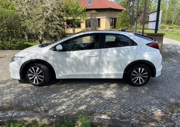 Honda Civic cena 39900 przebieg: 234000, rok produkcji 2015 z Tczew małe 704